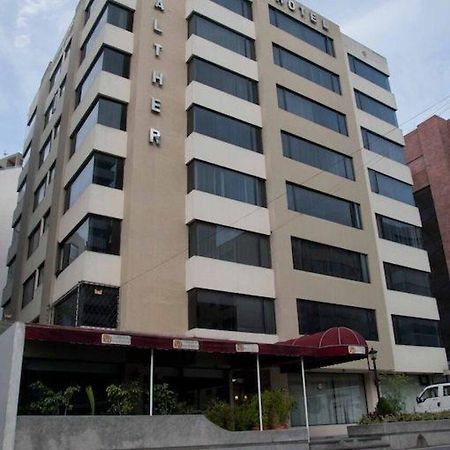 Aparthotel Walther Quito Zewnętrze zdjęcie